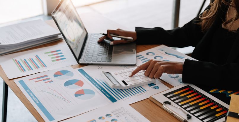 The Hidden Costs of DIY Bookkeeping for Small Business Owners